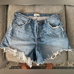 Curve Love High Rise Dad Short